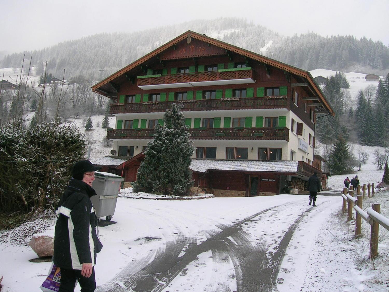 Esprit Montagne Hotel ลาชาเปล-ดาบงด็องซ์ ภายนอก รูปภาพ
